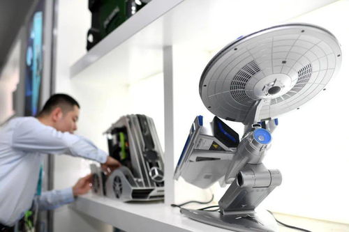 光谷企業(yè)融合科幻元素打造酷炫電腦主機(jī)，產(chǎn)品遠(yuǎn)銷全球五十余國(guó)